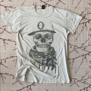 OBEY vintage skull t-shirt (so thin & soft)